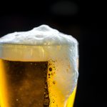 アルコールと痛風　ビールよりウィスキーのほうがリスクが低い原因とは？